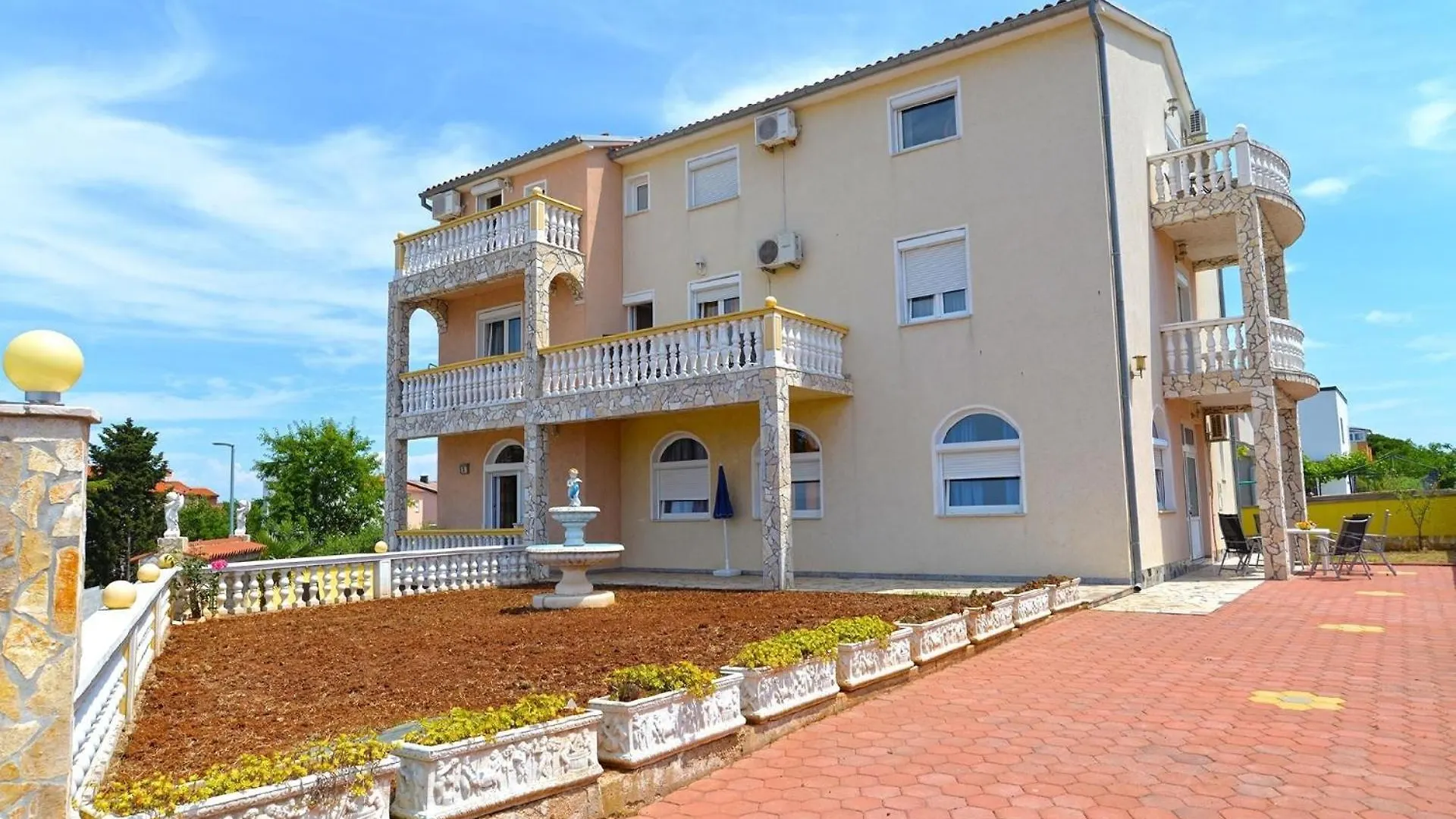 Apartment Ferienwohnung Fuer 2 Personen Ca 18 Qm In Pula-Fondole, Istrien Istrische Riviera Stinjan